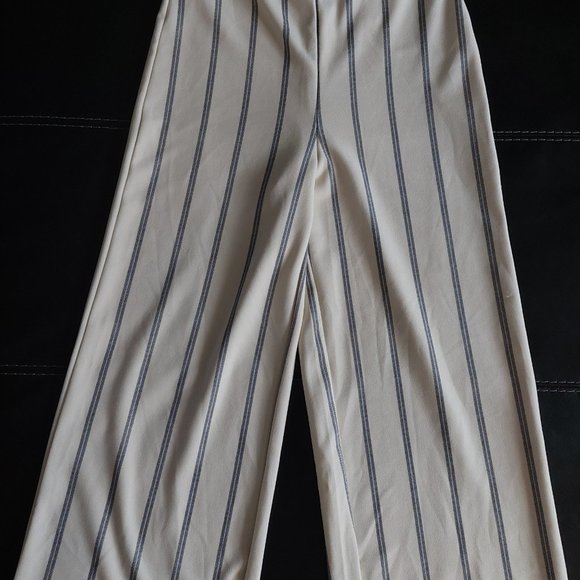 H&M white & blue stripped size small trousers - Picture 2 of 3